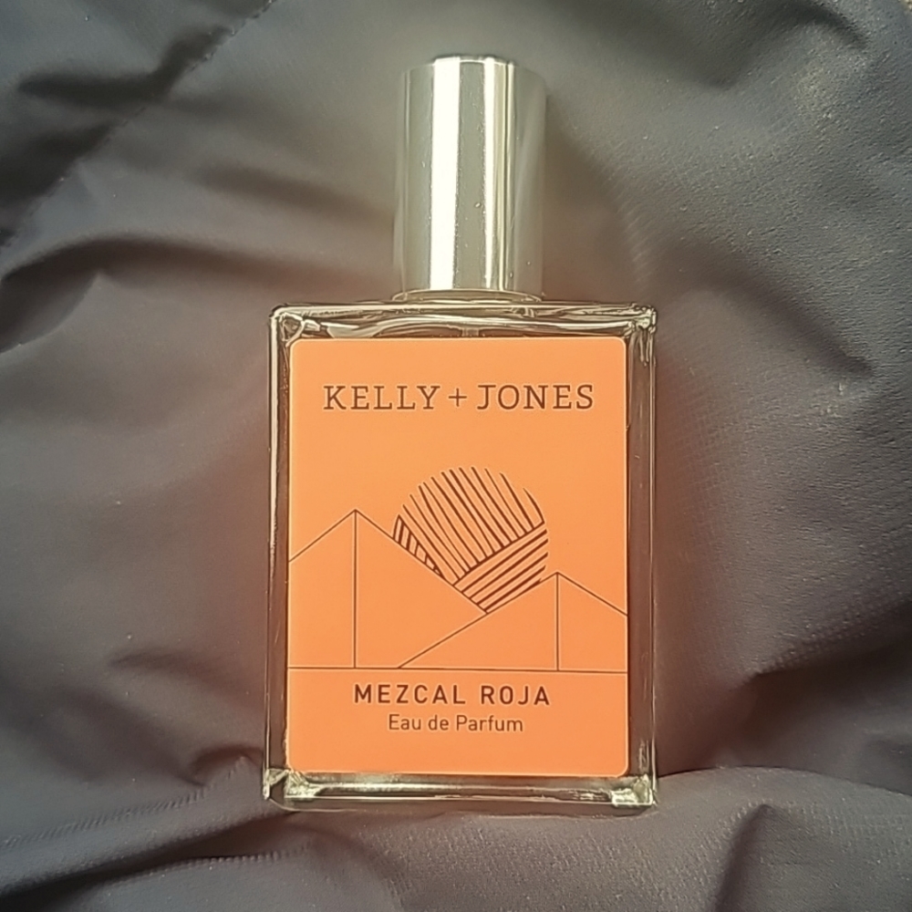 Kelly + Jones Mezcal Roja Eau de Parfum